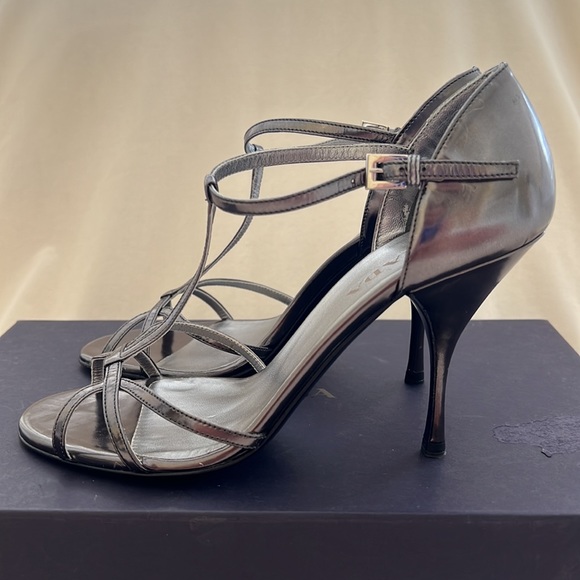 Prada Heels - Picture 9 of 15